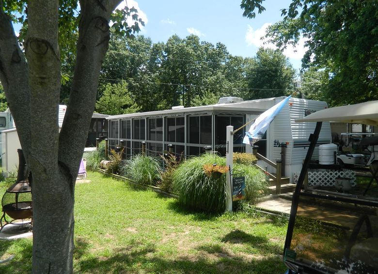 Bush Park Camping Resort Grounds