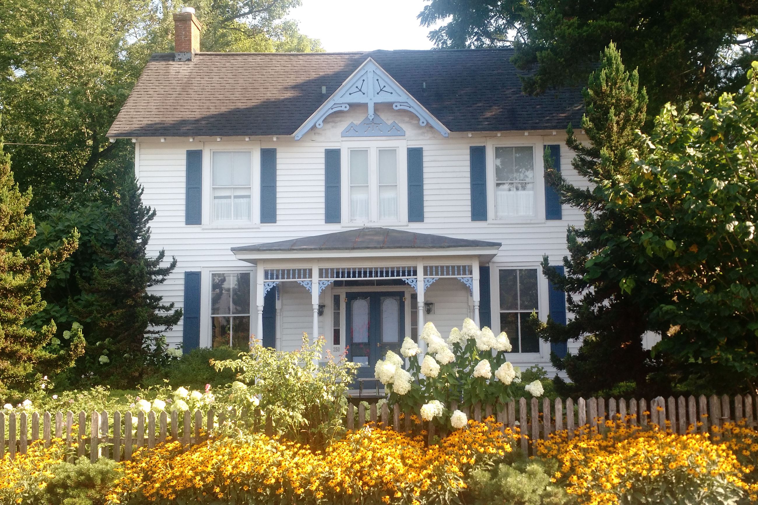 Atherston Hall Bed and Breakfast